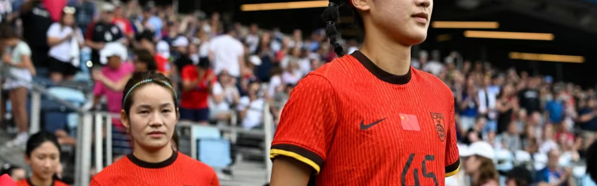 开云体育下载官网-汪琳琳：中国女足的辉煌历史激励着我；希望和妹妹一起去踢世界杯